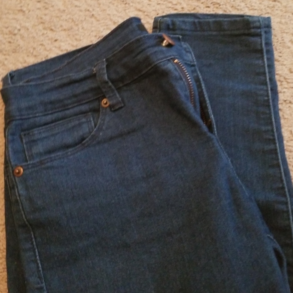 Dark Jeans